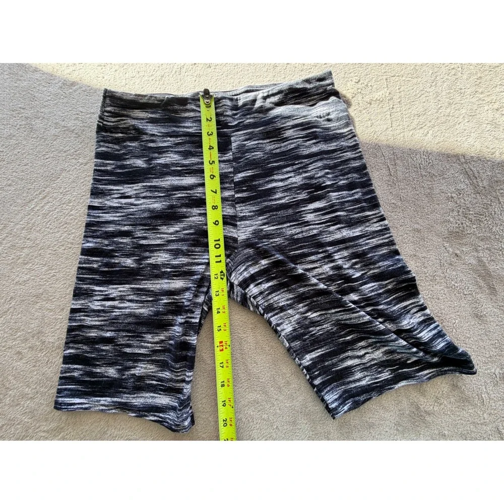 Terra & Sky Biker Shorts Womens 0X 14W Black White Space Dye Active